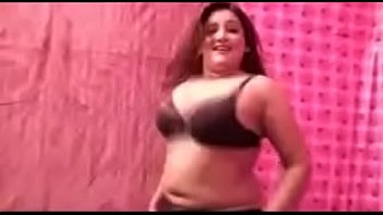 Farah Shah mujra